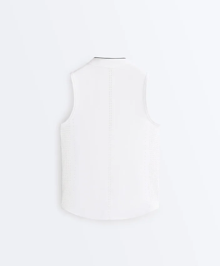 T-shirt technique sans manches avec demi-fermeture éclair T-shirt technique sans manches avec demi-fermeture éclair