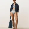 Trikinis asymétriques en crochet rayé