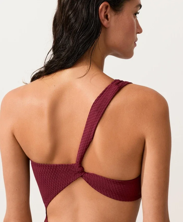 Trikinis asymétriques en jacquard à petits carreaux Trikinis asymétriques en jacquard à petits carreaux