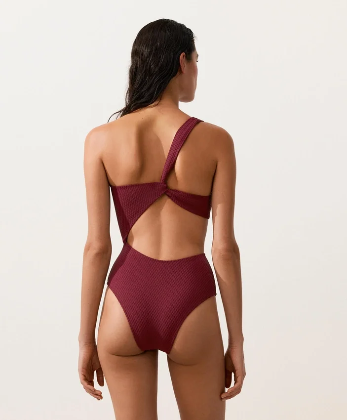Trikinis asymétriques en jacquard à petits carreaux Trikinis asymétriques en jacquard à petits carreaux