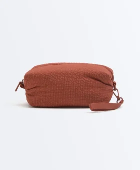 Trousse de toilette texturée