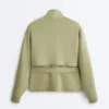 Veste cape carrée en modal Soft Touch à fines rayures Veste cape carrée en modal Soft Touch à fines rayures