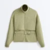 Veste cape carrée en modal Soft Touch à fines rayures Veste cape carrée en modal Soft Touch à fines rayures