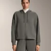 Veste à capuche avec détails en bord-côte et modal brossé Veste à capuche avec détails en bord-côte et modal brossé