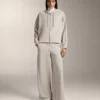 Veste à capuche avec détails en bord-côte et modal brossé Veste à capuche avec détails en bord-côte et modal brossé