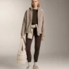 Veste à capuche en imitation peaux lainées