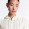 Veste à capuche en maille ajourée