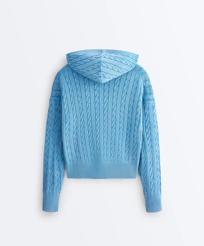 Veste à capuche en maille torsadée délavée Veste à capuche en maille torsadée délavée