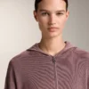 Veste à capuche en tricot côtelé Veste à capuche en tricot côtelé