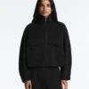 Veste carrée effet néoprène