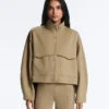 Veste carrée effet néoprène