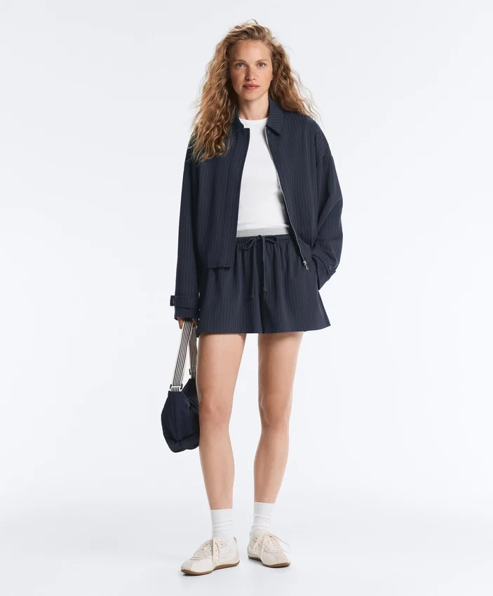 Veste à col polo en piqué à fines rayures avec coton Veste à col polo en piqué à fines rayures avec coton