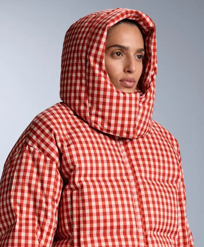 Veste de ski courte, imperméable, 80 % duvet et 20 % Minardi Piume Veste de ski courte, imperméable, 80 % duvet et 20 % Minardi Piume