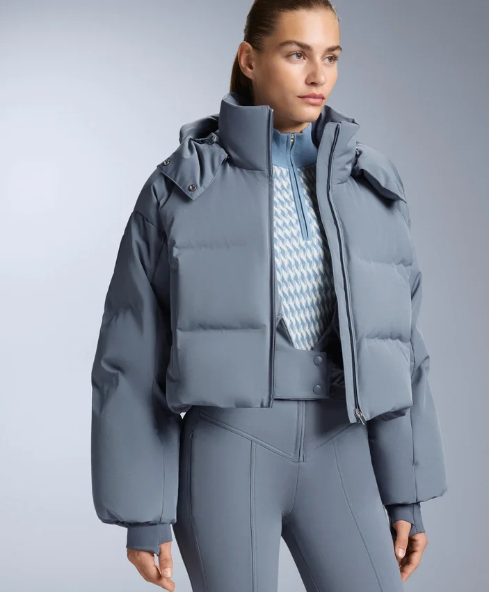 Veste de ski courte, imperméable, 80 % duvet et 20 % Minardi Piume Veste de ski courte, imperméable, 80 % duvet et 20 % Minardi Piume