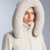 Veste de ski Primaloft® color block ultra-ajustée et résistante à l’eau Veste de ski Primaloft® color block ultra-ajustée et résistante à l’eau