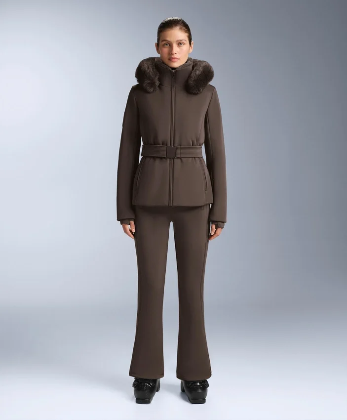 Veste de ski Primaloft® imperméable, coupe ultra-ajustée Veste de ski Primaloft® imperméable, coupe ultra-ajustée