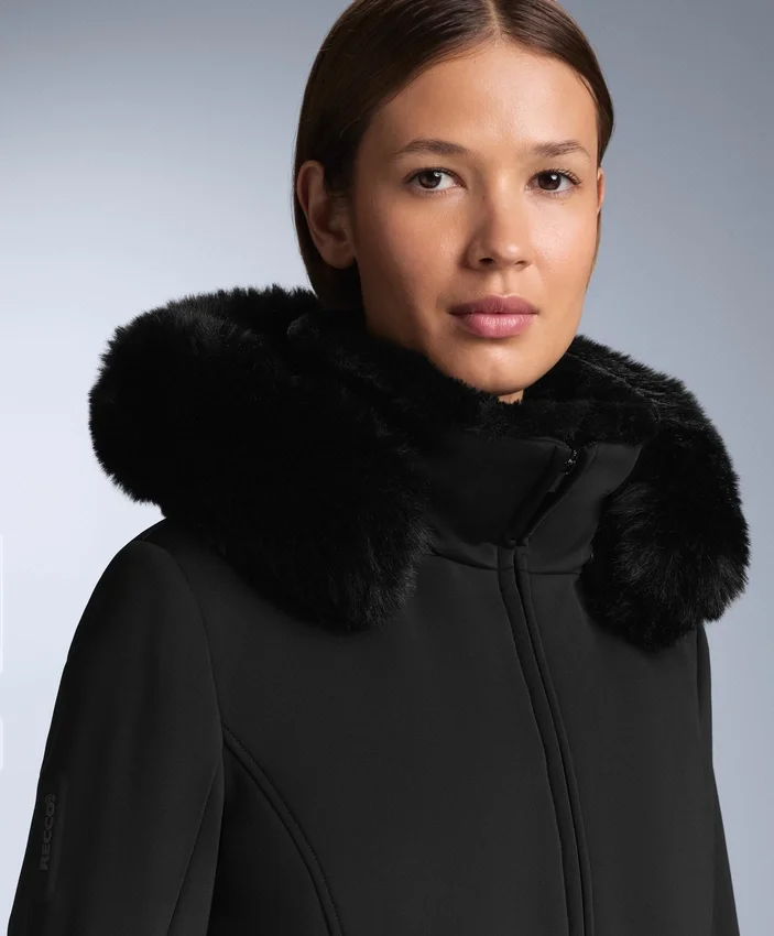 Veste de ski Primaloft® imperméable, coupe ultra-ajustée Veste de ski Primaloft® imperméable, coupe ultra-ajustée