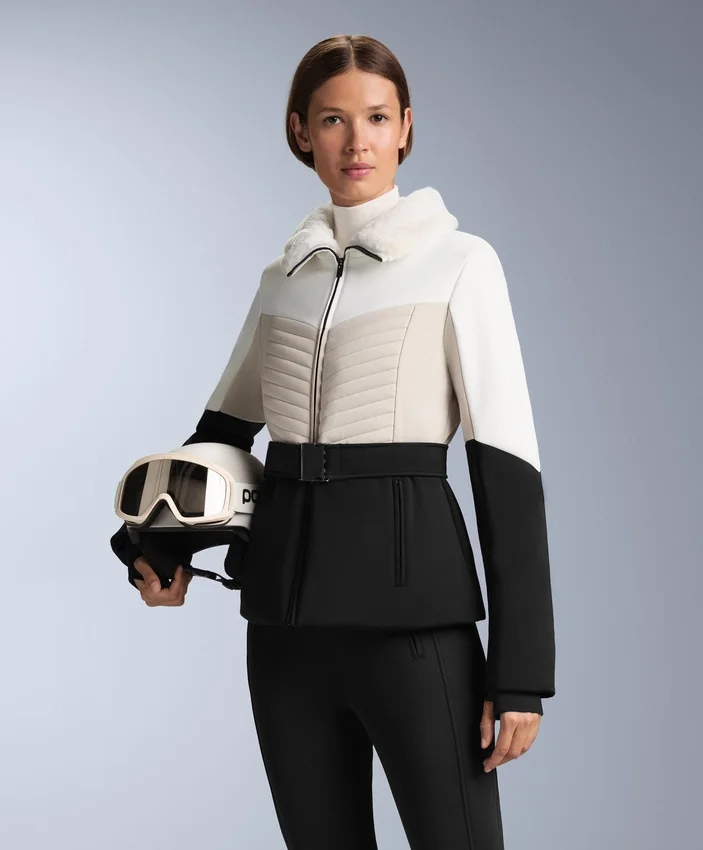 Veste de ski rembourrée Primaloft® color block à coupe ultra-ajustée et résistante à l’eau Veste de ski rembourrée Primaloft® color block à coupe ultra-ajustée et résistante à l’eau