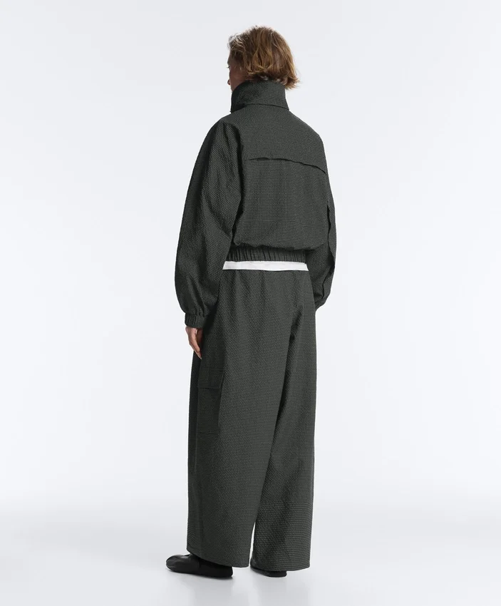Veste de survêtement en nylon à carreaux déperlant Veste de survêtement en nylon à carreaux déperlant