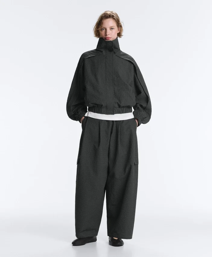 Veste de survêtement en nylon à carreaux déperlant Veste de survêtement en nylon à carreaux déperlant