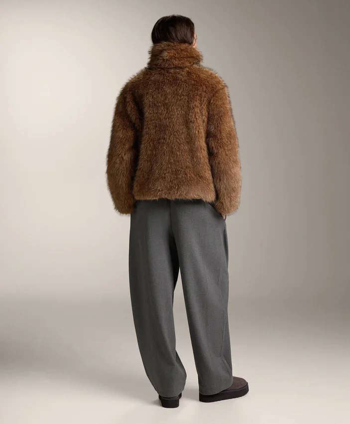 Veste en fausse fourrure Veste en fausse fourrure