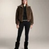 Veste en imitation peaux lainées texturée