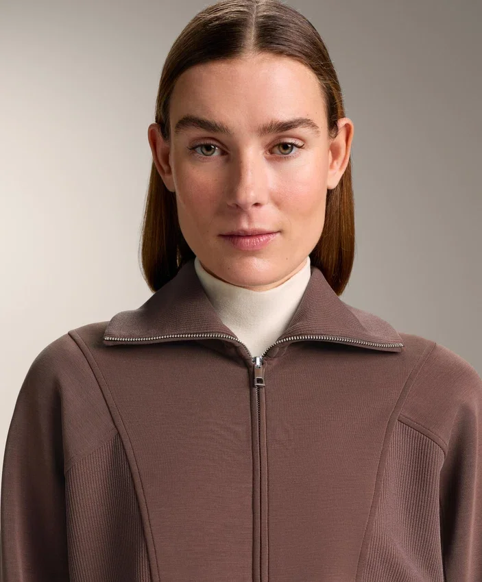 Veste en maille côtelée brossée avec modal Veste en maille côtelée brossée avec modal