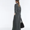 Veste en modal Soft Touch avec taille ajustable et col montant Veste en modal Soft Touch avec taille ajustable et col montant