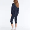 Veste en modal Soft Touch avec taille ajustable et col montant Veste en modal Soft Touch avec taille ajustable et col montant
