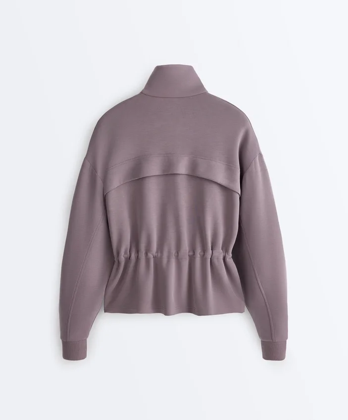 Veste en modal Soft Touch avec taille ajustable et col montant Veste en modal Soft Touch avec taille ajustable et col montant