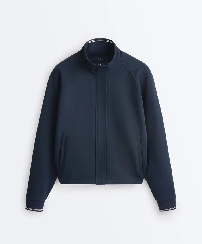 Veste en piqué avec passepoil contrasté en coton Veste en piqué avec passepoil contrasté en coton