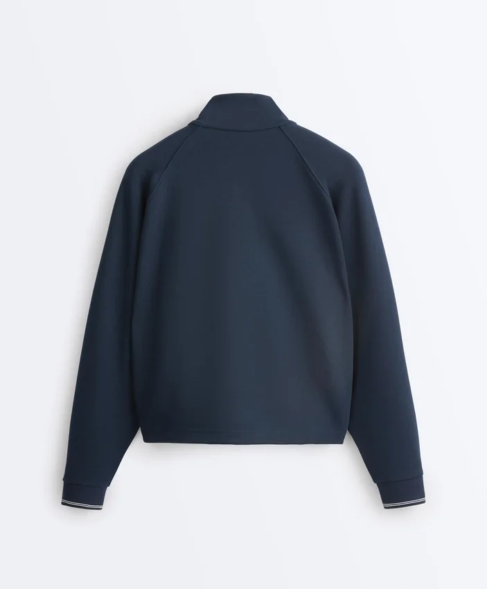 Veste en piqué avec passepoil contrasté en coton Veste en piqué avec passepoil contrasté en coton