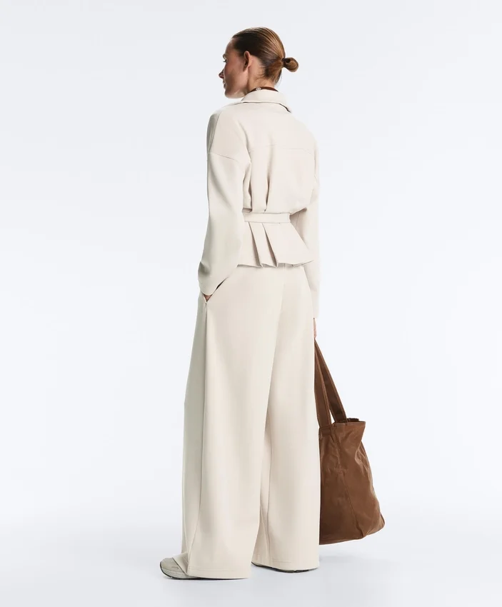 Veste en piqué de coton avec ceinture Veste en piqué de coton avec ceinture