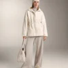 Veste en simili-peaux lainées à taille ajustable Veste en simili-peaux lainées à taille ajustable