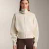 Veste en tricot avec fermeture éclair contrastée Veste en tricot avec fermeture éclair contrastée