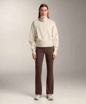 Veste en tricot avec fermeture éclair contrastée