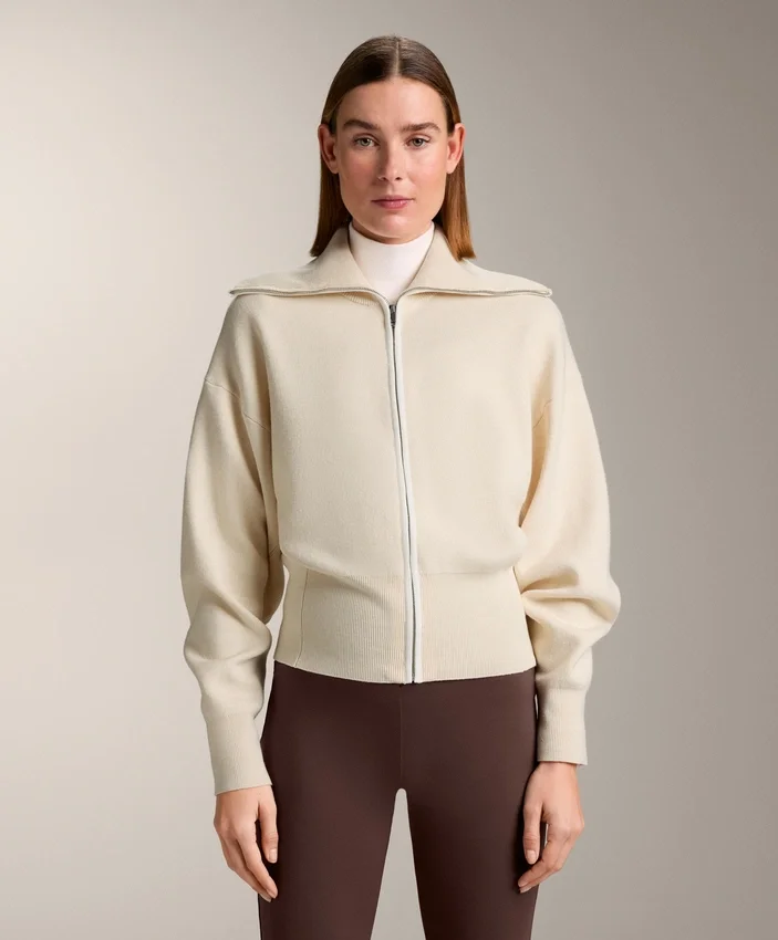 Veste en tricot avec fermeture éclair contrastée Veste en tricot avec fermeture éclair contrastée