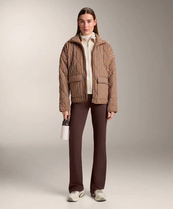 Veste en tricot avec fermeture éclair contrastée Veste en tricot avec fermeture éclair contrastée
