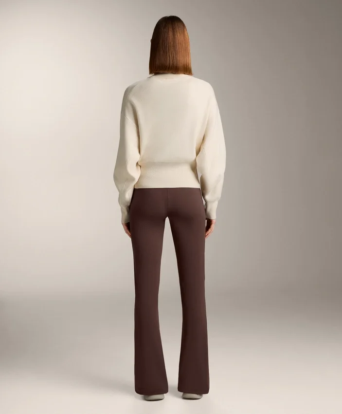 Veste en tricot avec fermeture éclair contrastée Veste en tricot avec fermeture éclair contrastée