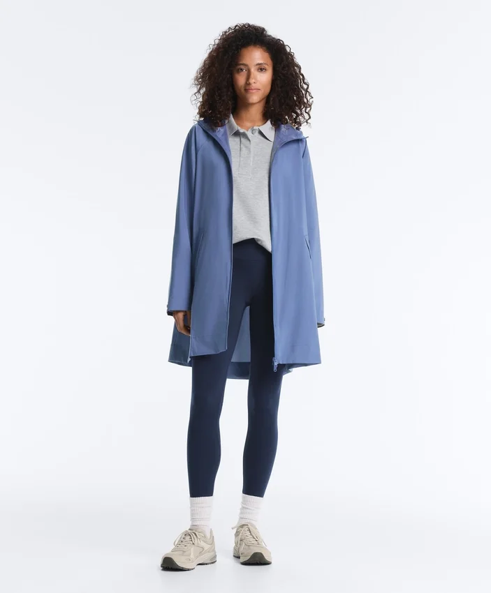 Veste imperméable 10K ultra-légère et compacte Veste imperméable 10K ultra-légère et compacte