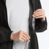Veste imperméable 10K ultra-légère et compacte Veste imperméable 10K ultra-légère et compacte