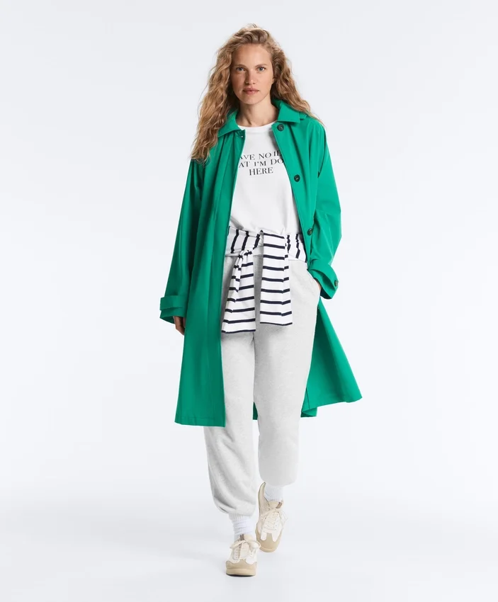 Veste imperméable ultra-légère 10K, longueur mi-longue Veste imperméable ultra-légère 10K, longueur mi-longue