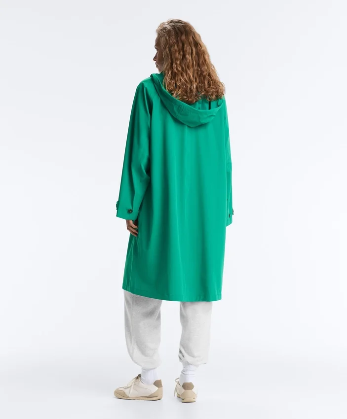 Veste imperméable ultra-légère 10K, longueur mi-longue Veste imperméable ultra-légère 10K, longueur mi-longue
