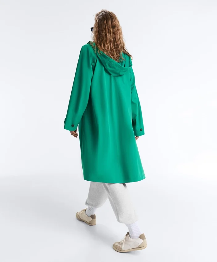 Veste imperméable ultra-légère 10K, longueur mi-longue Veste imperméable ultra-légère 10K, longueur mi-longue