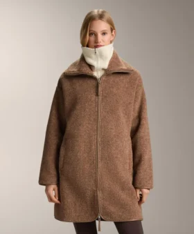 Veste longue en imitation peaux lainées