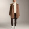 Veste longue en imitation peaux lainées Veste longue en imitation peaux lainées