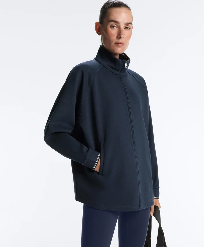 Veste longue en piqué avec passepoil en coton contrasté Veste longue en piqué avec passepoil en coton contrasté