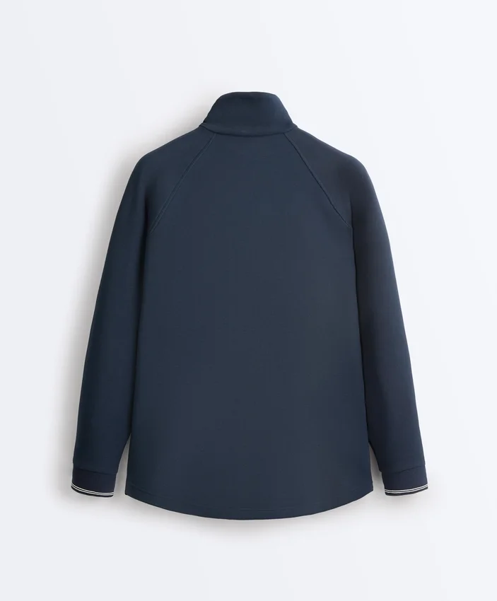 Veste longue en piqué avec passepoil en coton contrasté Veste longue en piqué avec passepoil en coton contrasté
