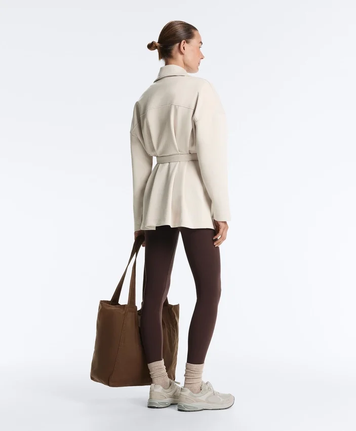 Veste longue en piqué de coton avec ceinture Veste longue en piqué de coton avec ceinture