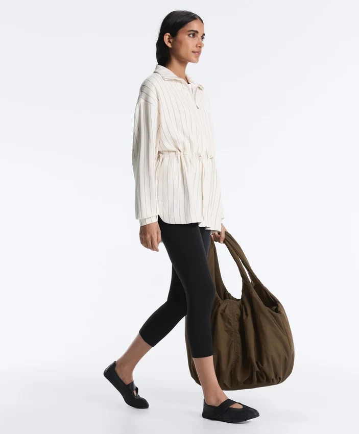 Veste longue à fines rayures avec taille ajustable et modal Soft Touch Veste longue à fines rayures avec taille ajustable et modal Soft Touch